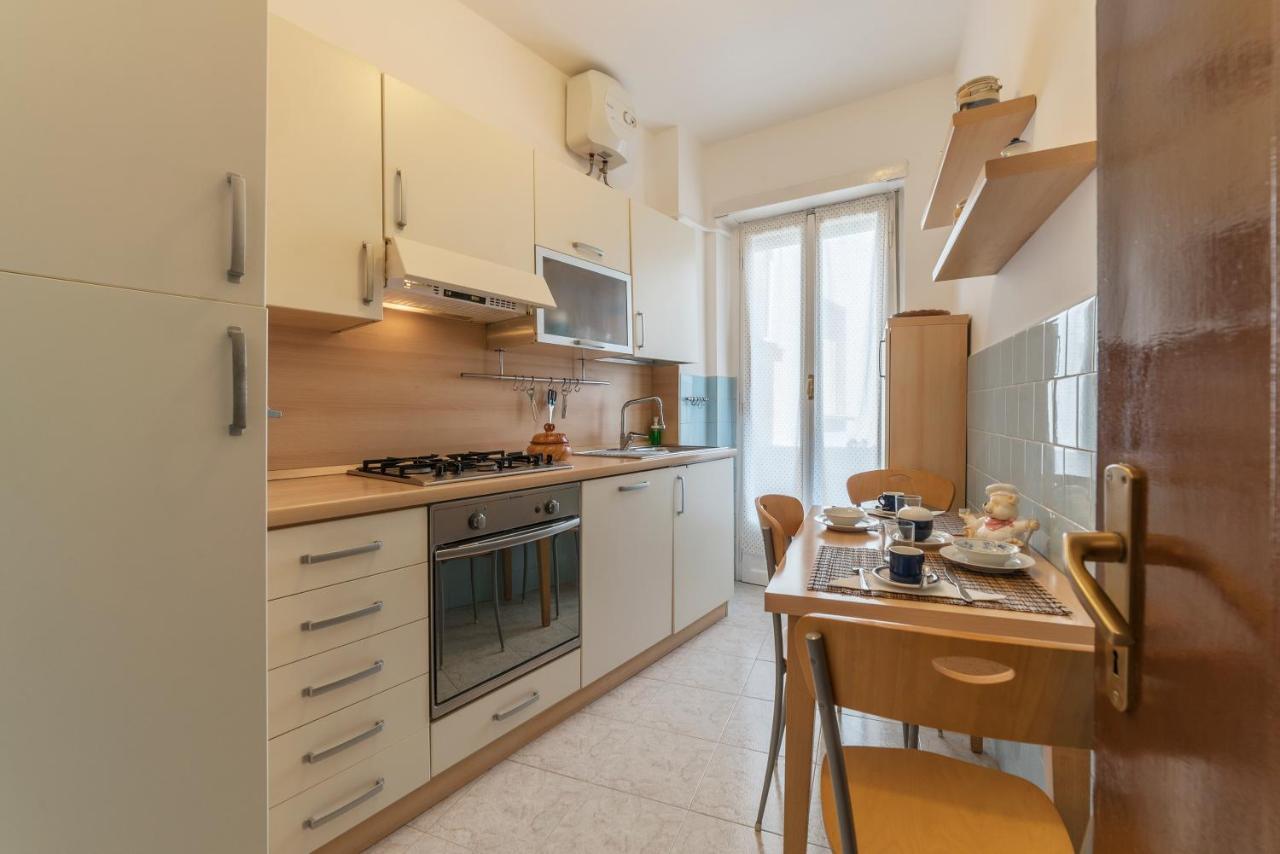 San Giovanni Apartment With Balcony Rome Bagian luar foto