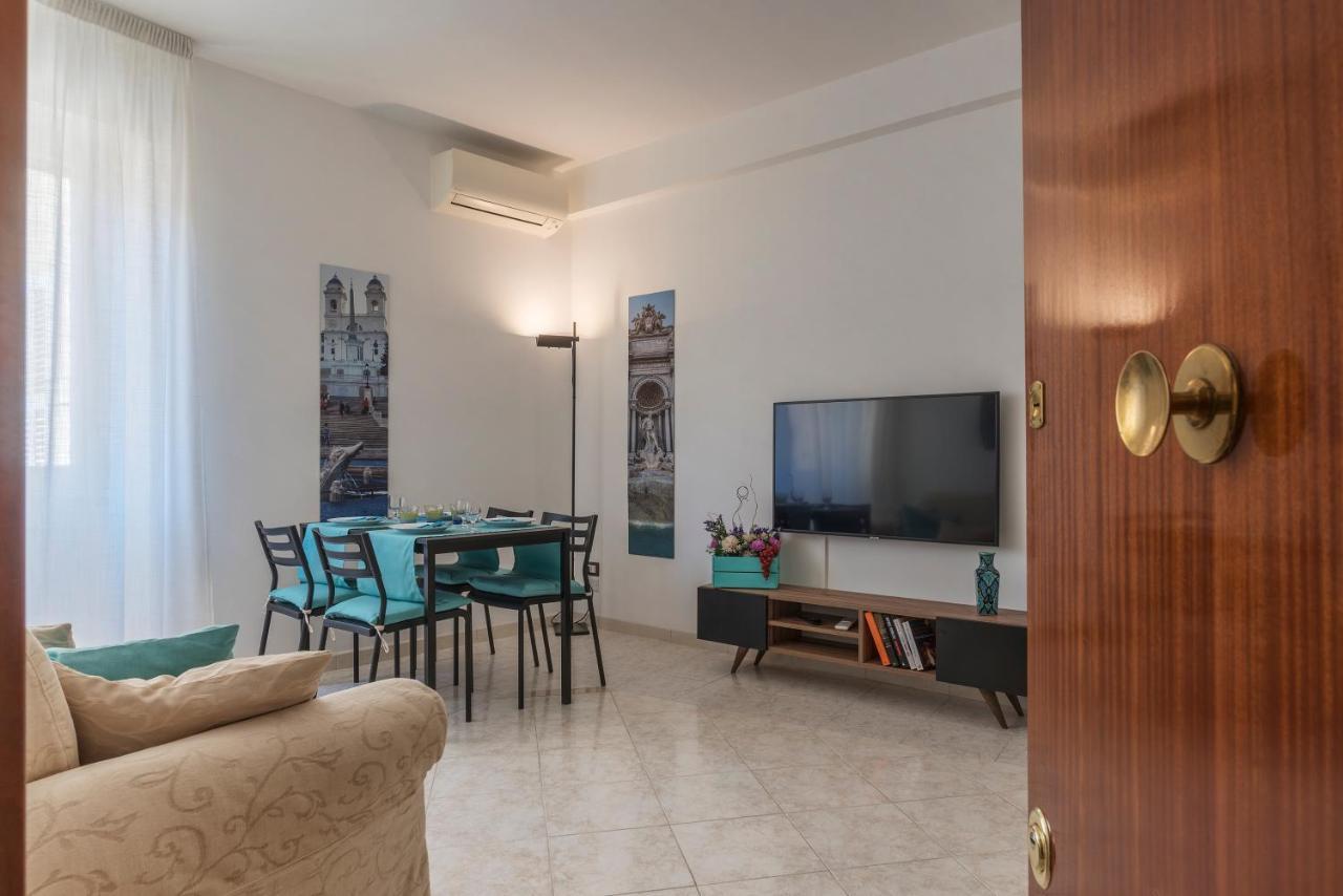 San Giovanni Apartment With Balcony Rome Bagian luar foto