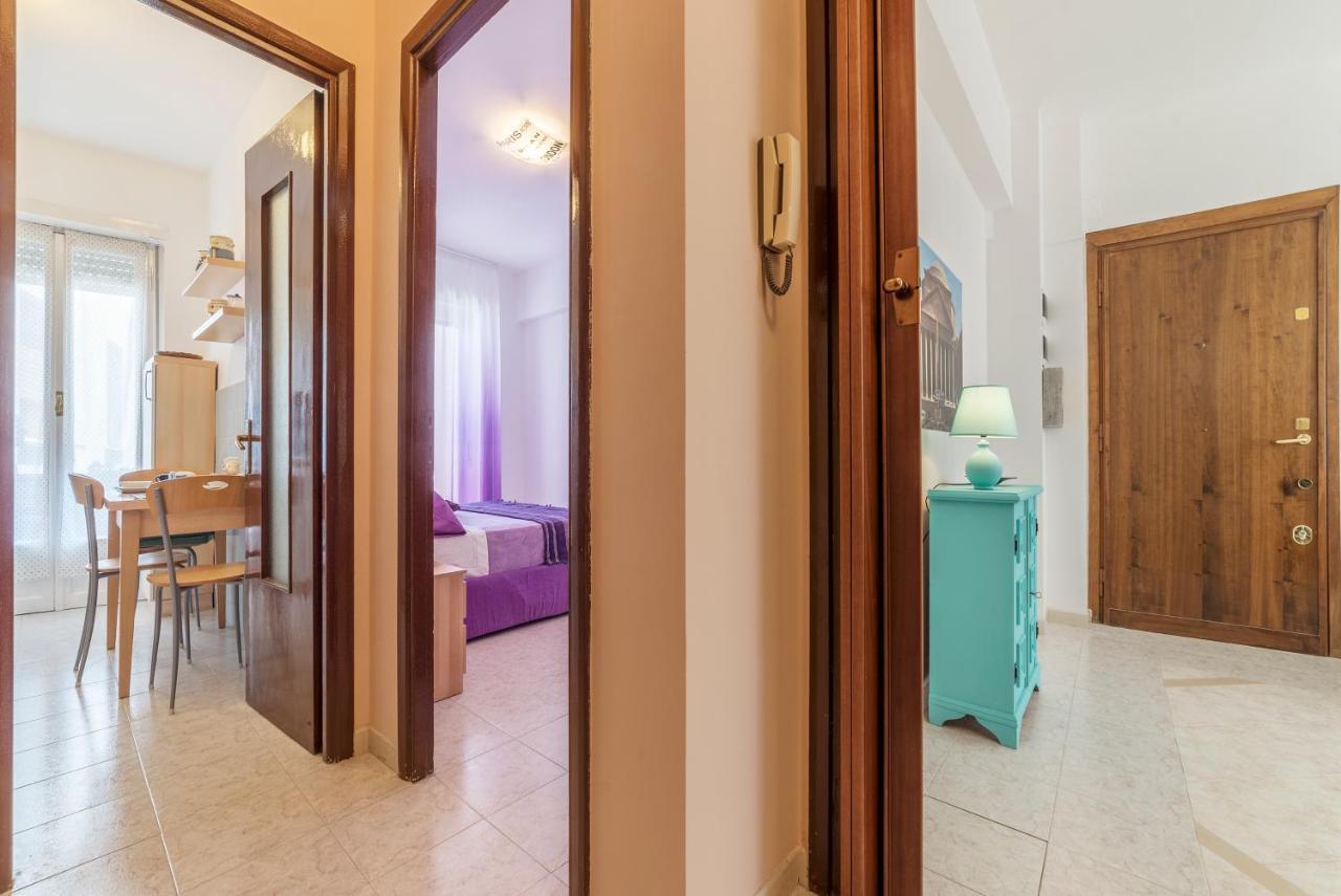 San Giovanni Apartment With Balcony Rome Bagian luar foto