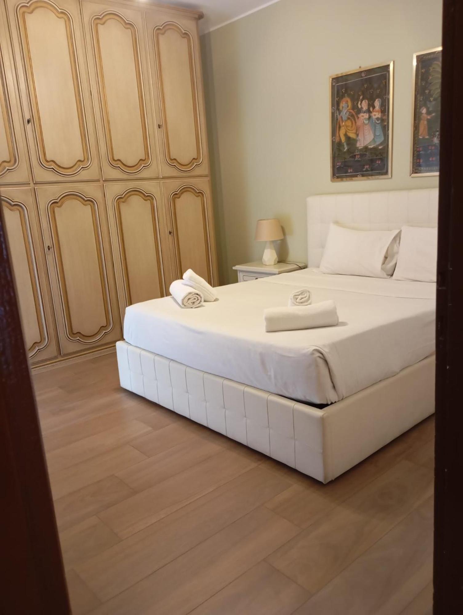 San Giovanni Apartment With Balcony Rome Bagian luar foto